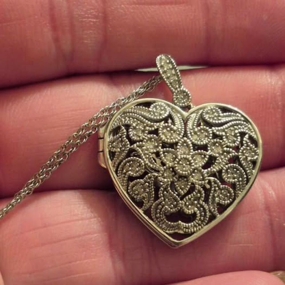 925 Sterling Silver 1/10 CTW Diamond Filigree Heart Locket Necklace 18"